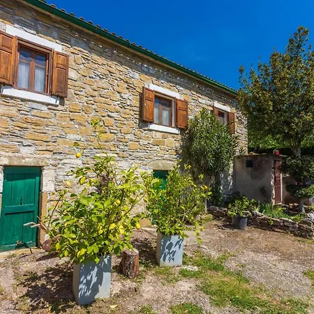House Dorino * Cepic