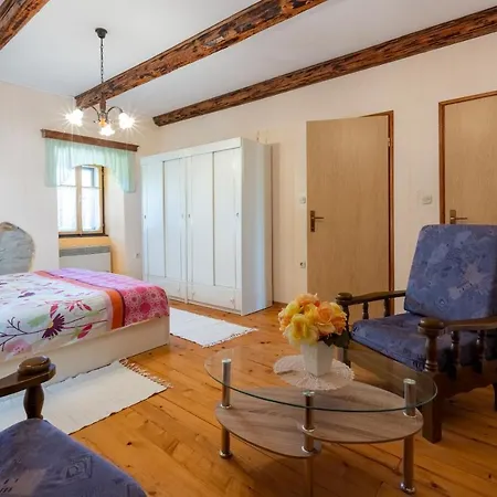House Dorino Pulgarija Cepic